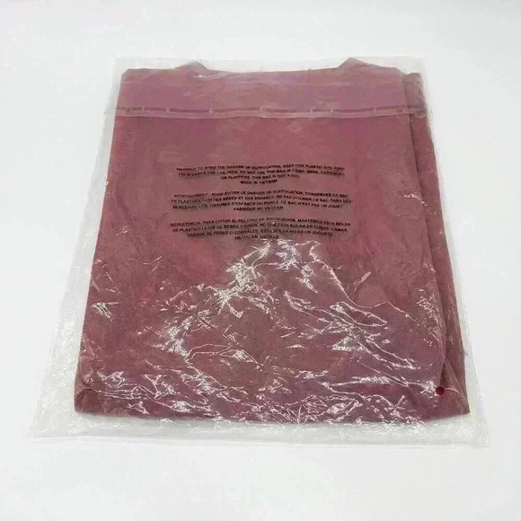 BRAND NEW WITH TAGS FIGS Women's Catarina RED / MAUVE One Pocket  Scrub Top - Picture 3 of 9